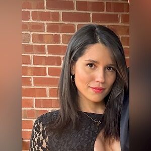 Meet your Posher, Eva